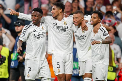 بقيادة سداسي ريال مدريد.. فيفبرو تعلن التشكيل المثالي لعام 2024